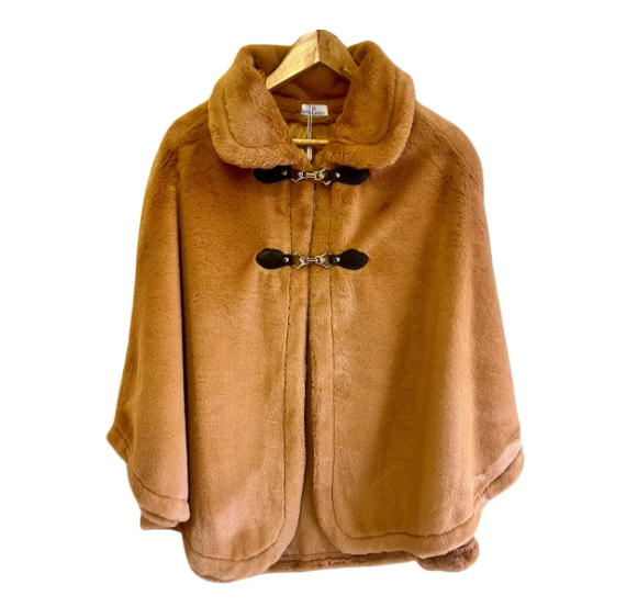 Poncho Pelerine de pele BEGE